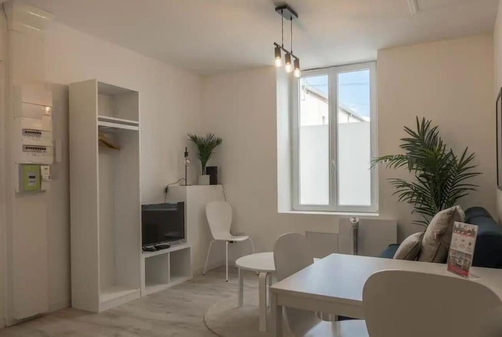 Charme De Loire A St Ay *T2* Apartamento Saint-Ay Exterior foto